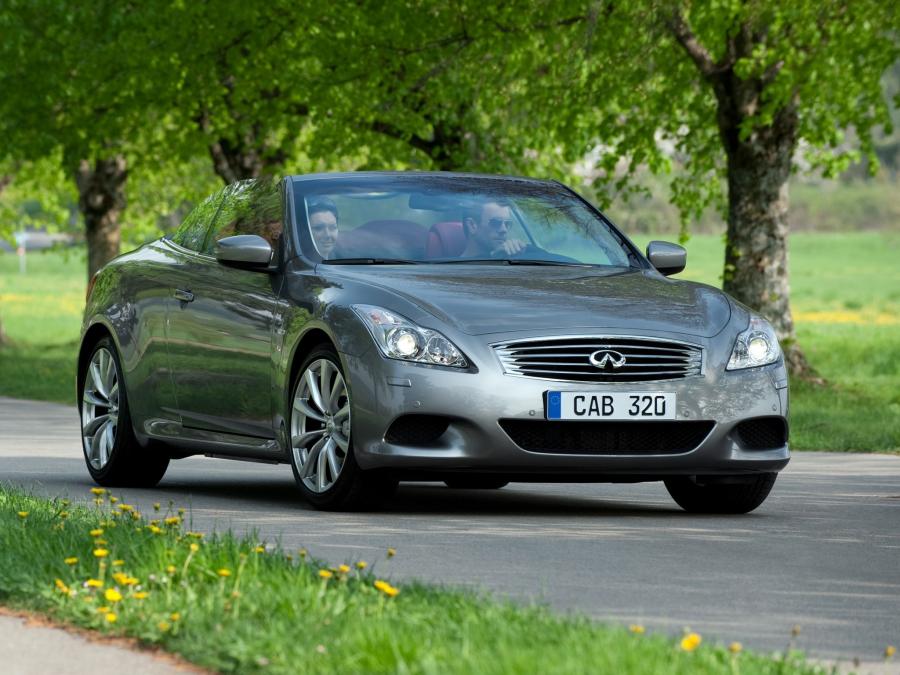  Infiniti G37 Convertible 2008 года  (EU) (фото 25 из 39)